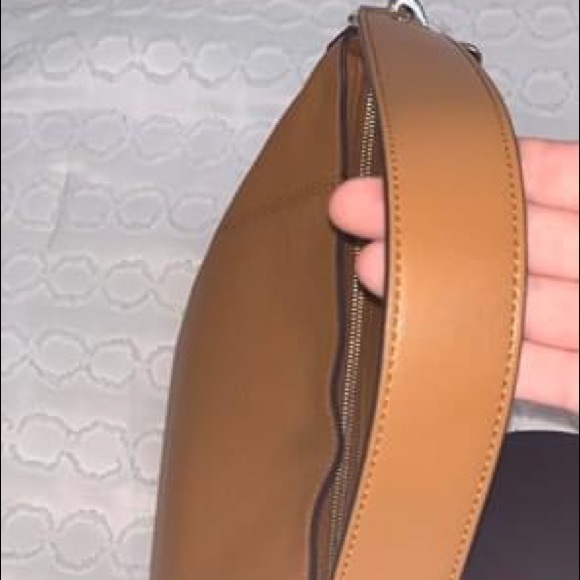 Authentic and Brand New Michael Kors Purse. - Picture 4 of 8